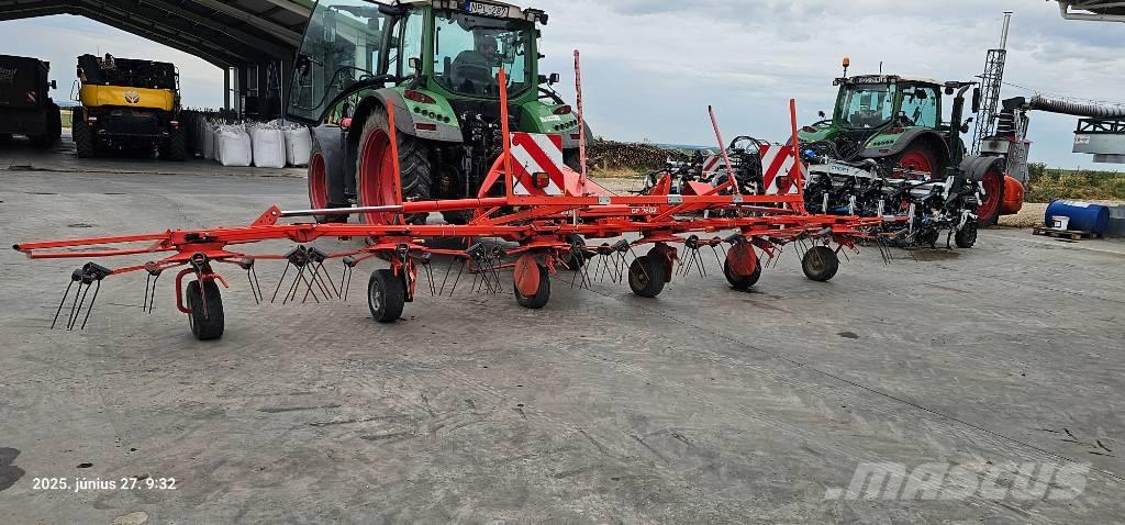 Kuhn GF 7802 テッダー・テッダーレーキ