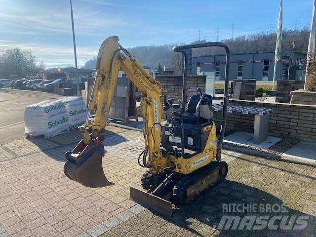 New Holland E 09 SR ミニ油圧ショベル 7t以下（ミニユンボ・ミニディガー）