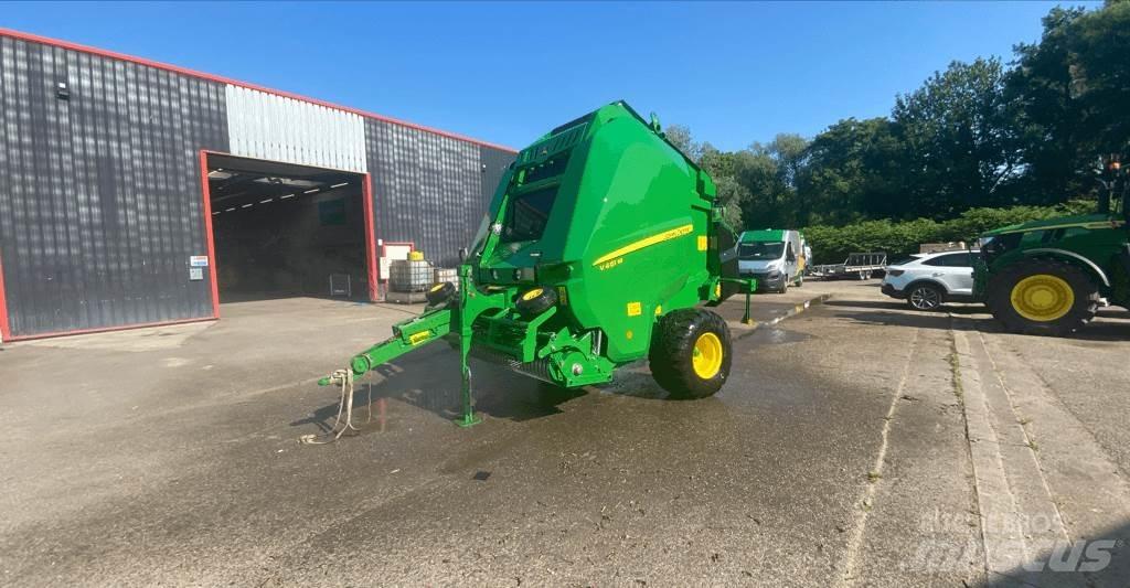 John Deere V461M ラウンドベーラー