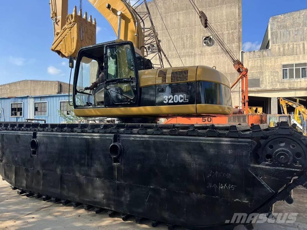 CAT 320 C 水陸両用油圧ショベル、ユンボ
