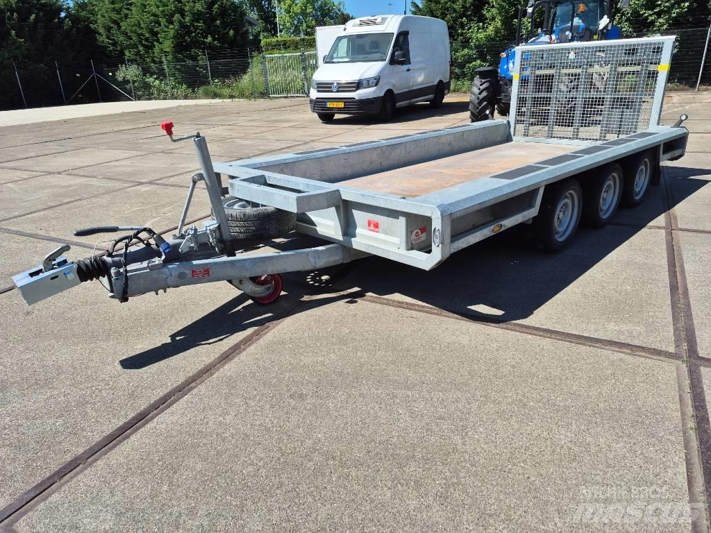  Proline  P 302 車両運搬用トレーラー