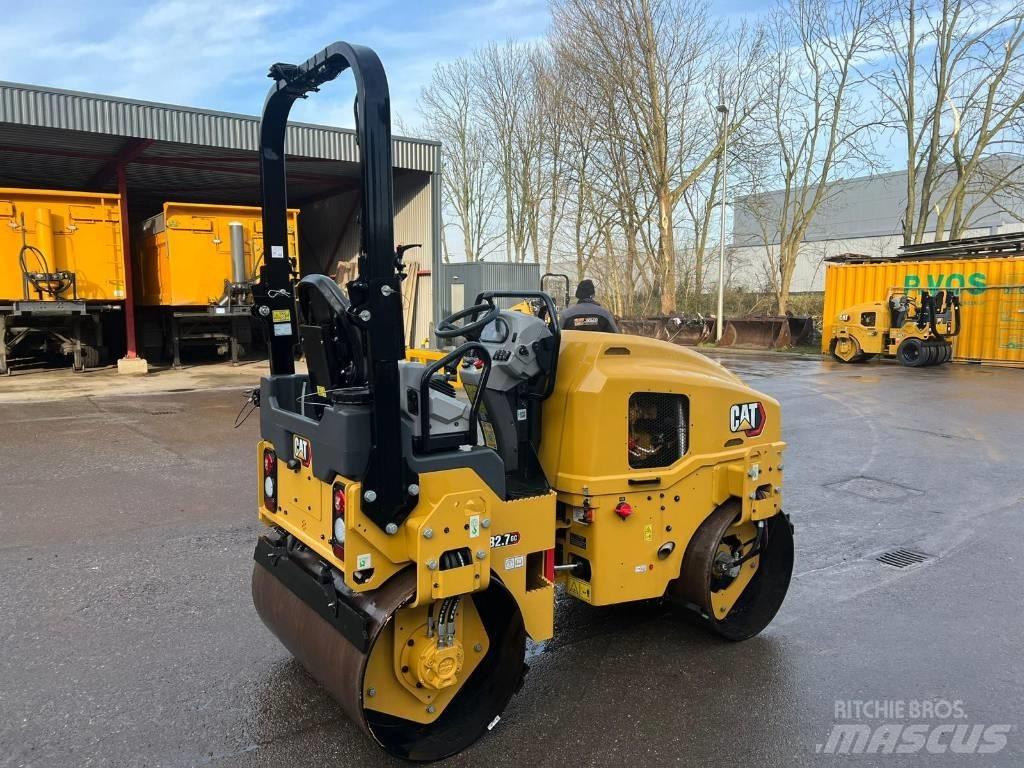 CAT CB 2.7GC タンデムローラ