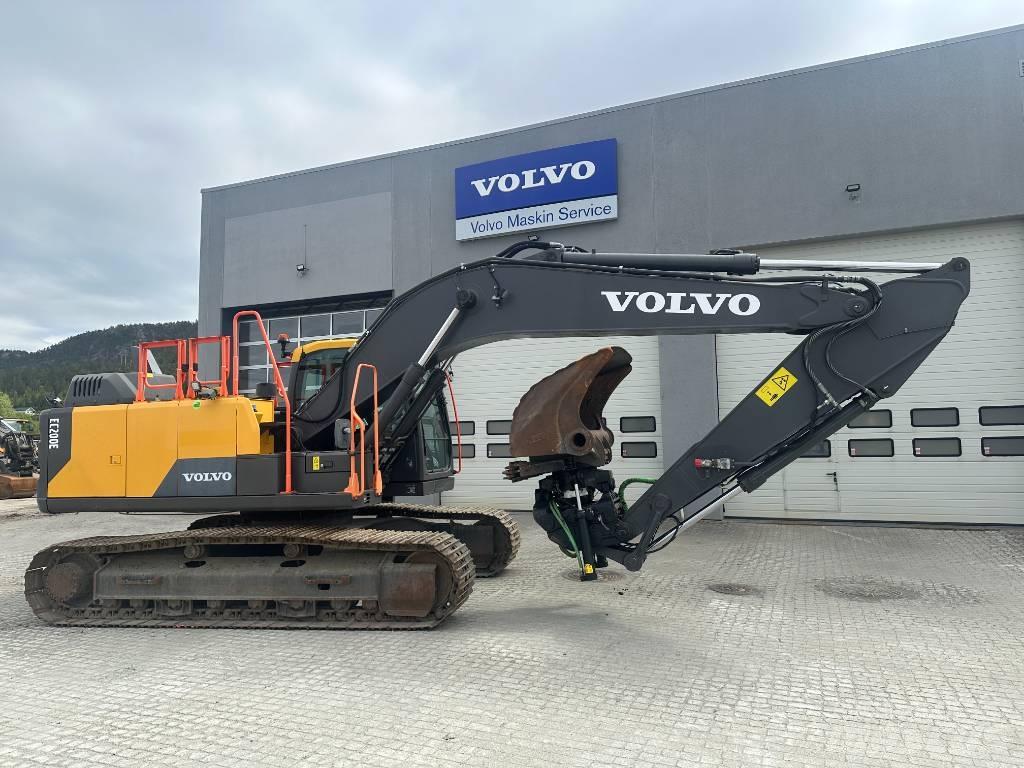 Volvo EC 200 EL 大型油圧ショベル12t以上（パワーショベル・ユンボ）