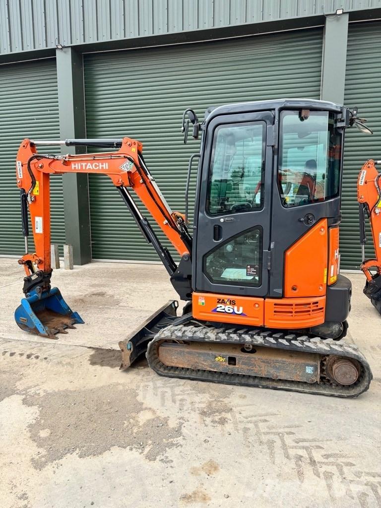 Hitachi ZX 26 U-6 CR ミニ油圧ショベル 7t以下（ミニユンボ・ミニディガー）