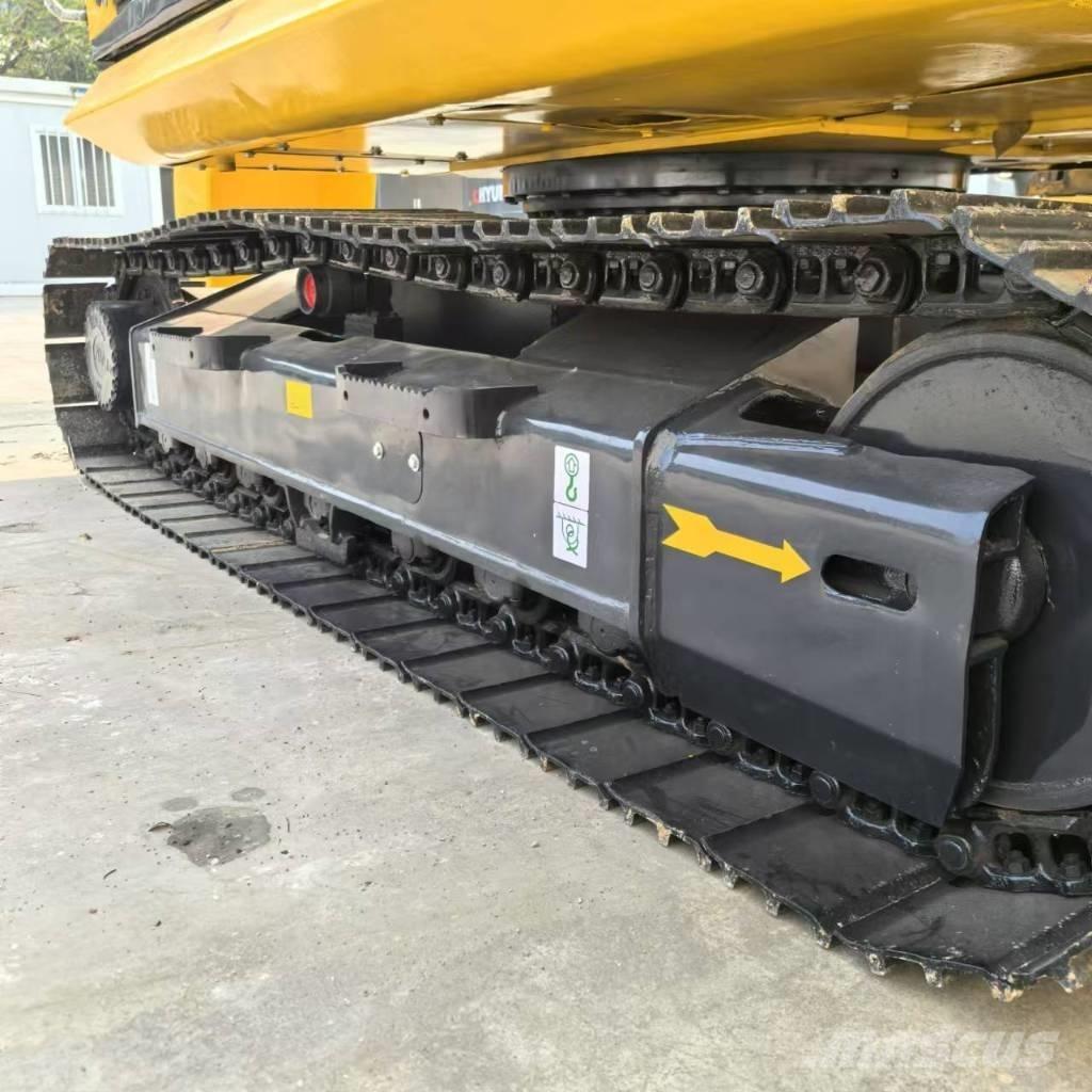 Komatsu PC 130 大型油圧ショベル12t以上（パワーショベル・ユンボ）