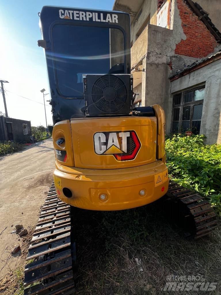 CAT 303.5 E CR ミニ油圧ショベル 7t以下（ミニユンボ・ミニディガー）