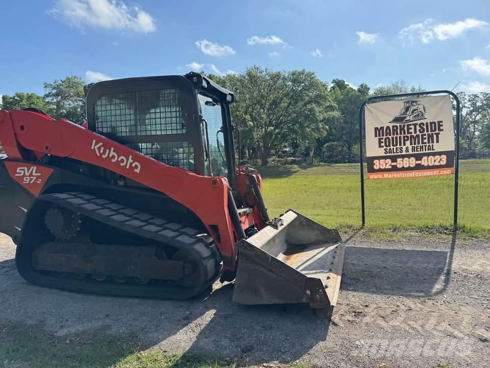 Kubota SVL 97-2 スキッドステアローダー