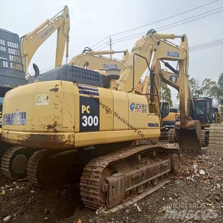 Komatsu 300 大型油圧ショベル12t以上（パワーショベル・ユンボ）