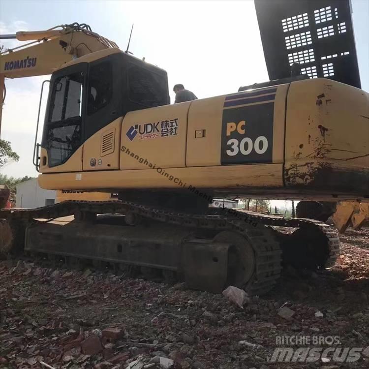 Komatsu 300 大型油圧ショベル12t以上（パワーショベル・ユンボ）