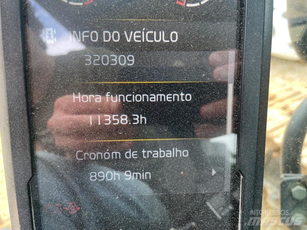 Volvo EC 220 E 大型油圧ショベル12t以上（パワーショベル・ユンボ）