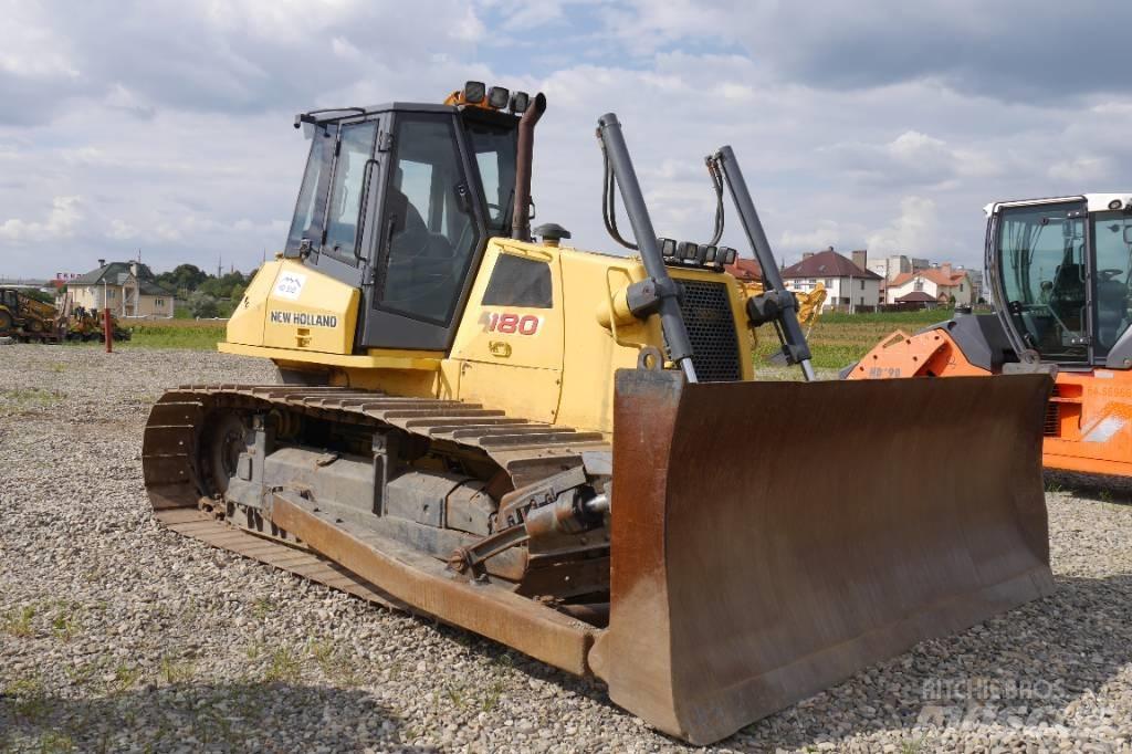 New Holland D 180 ブルドーザー