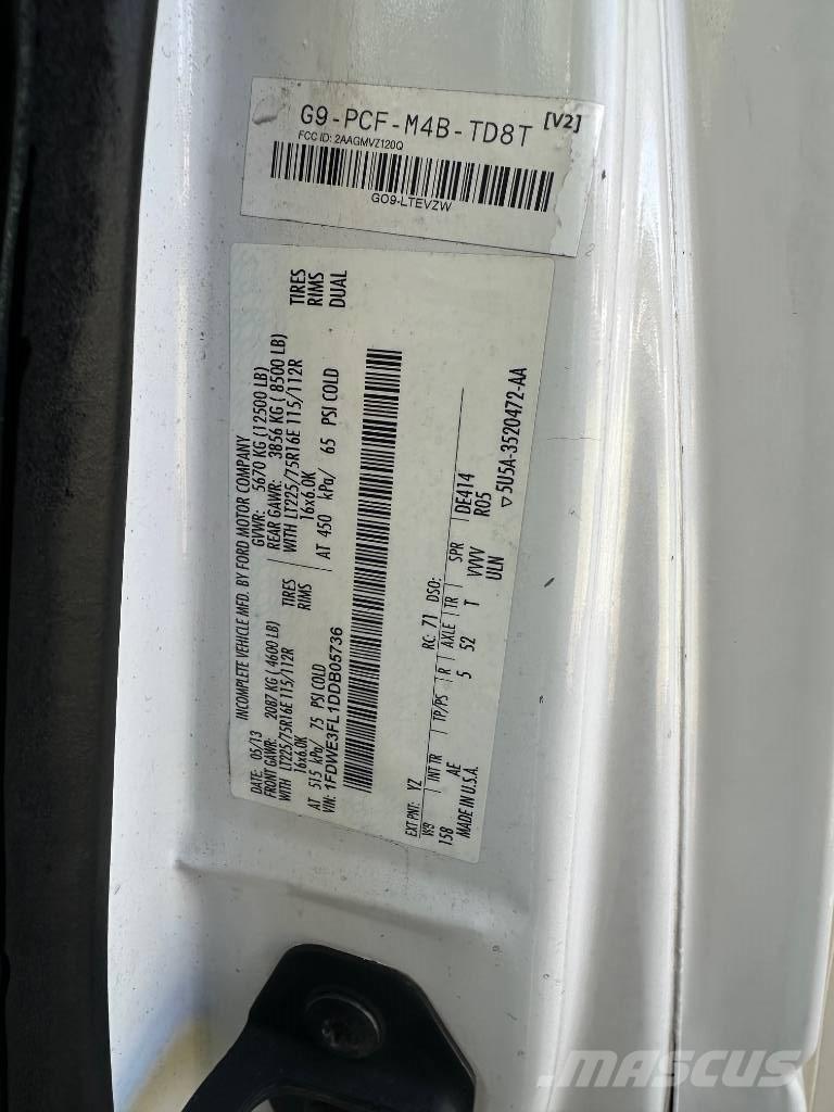 Ford e350 パネルバン