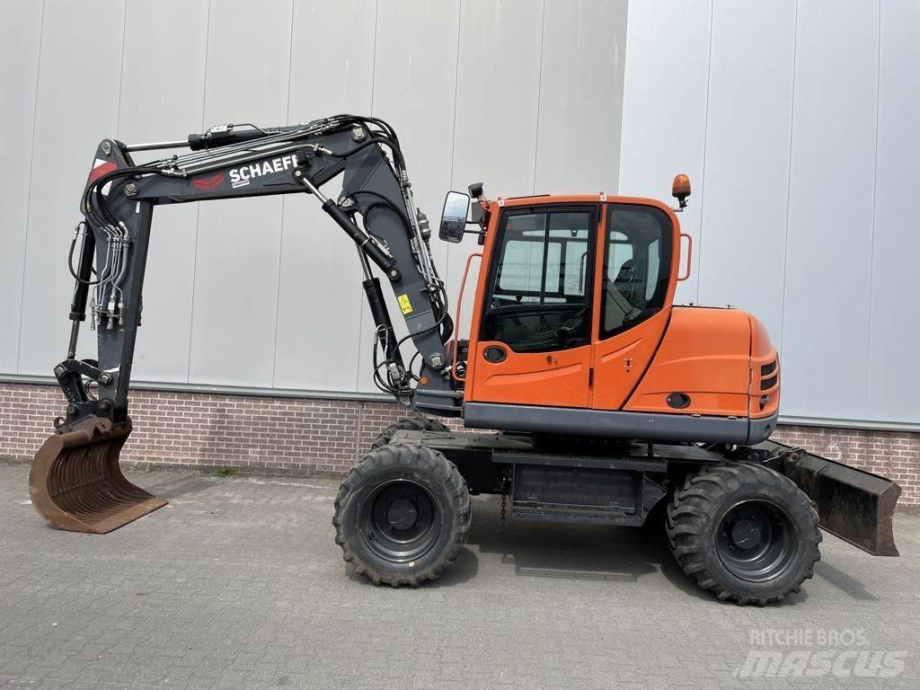 Schaeff TW110 ホイール式油圧ショベル（パワーショベル・ユンボ・バックホー）