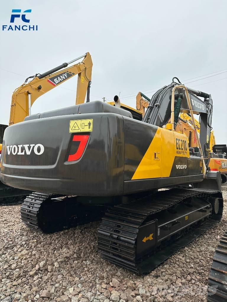 Volvo 210 大型油圧ショベル12t以上（パワーショベル・ユンボ）