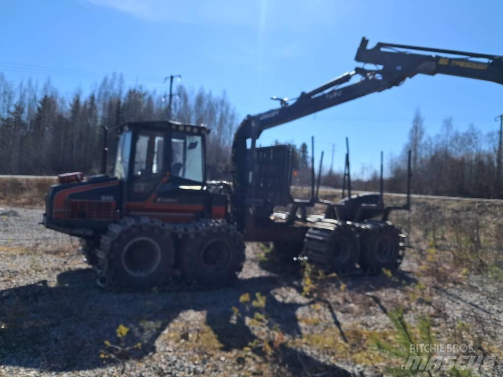 Valmet 840 フォワーダー