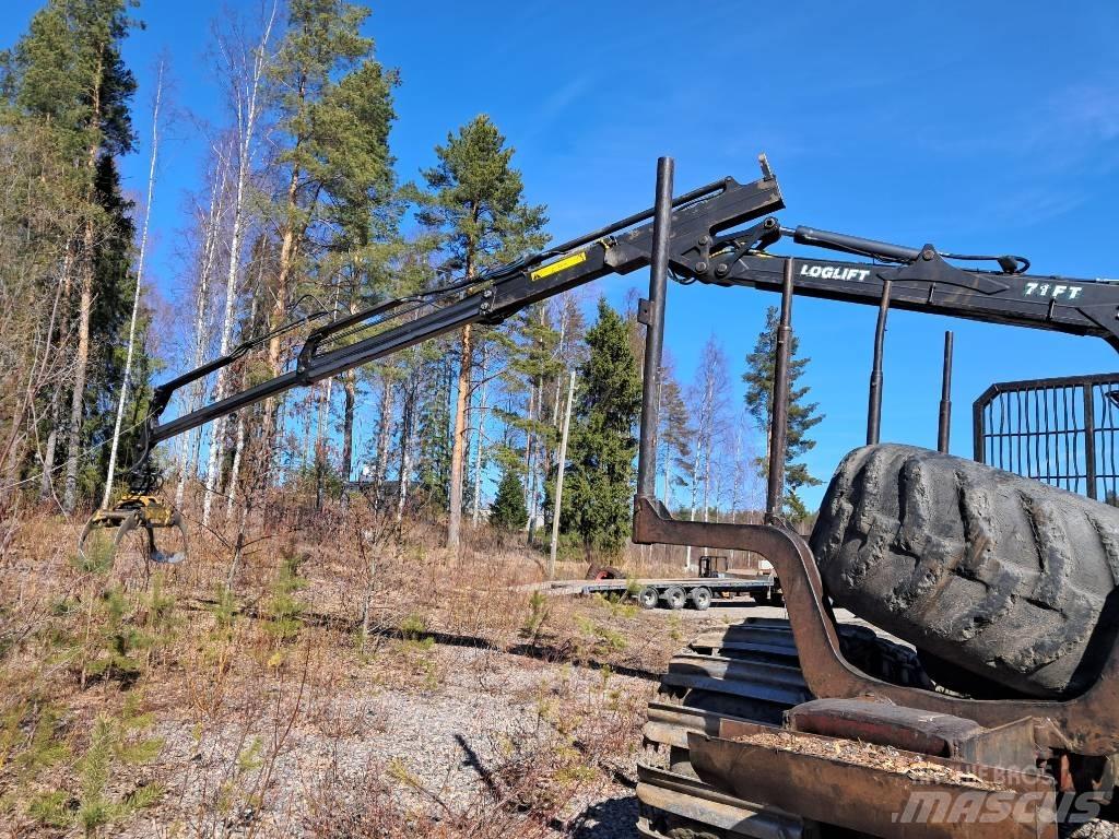 Valmet 840 フォワーダー