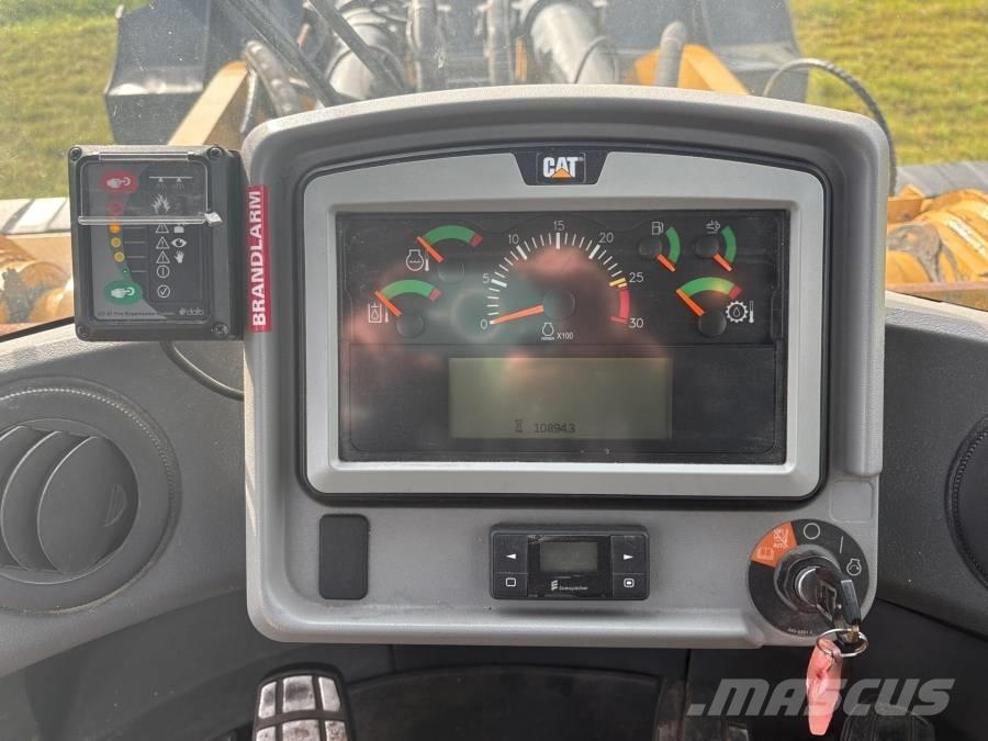 CAT 980M ホイールローダー・タイヤショベル