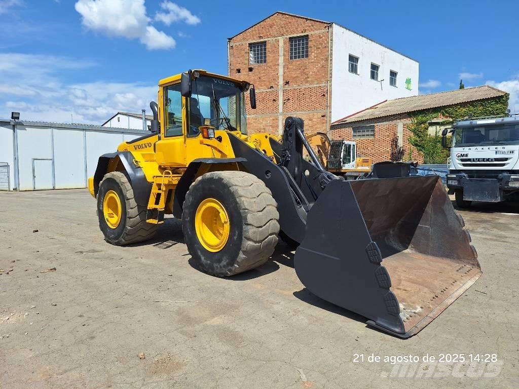 Volvo L 120 E ホイールローダー・タイヤショベル