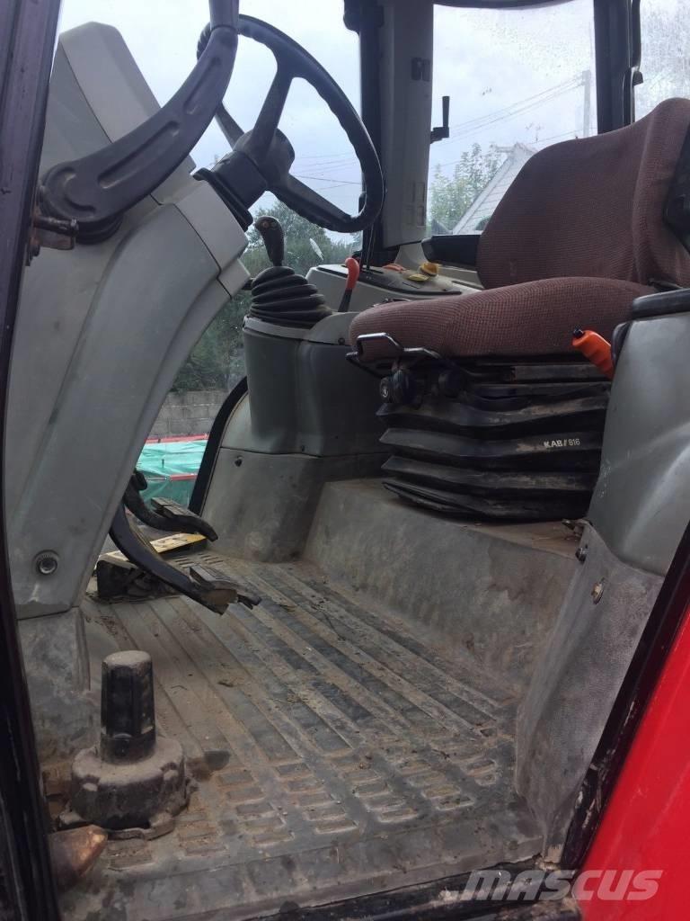 Massey Ferguson 5465 トラクター