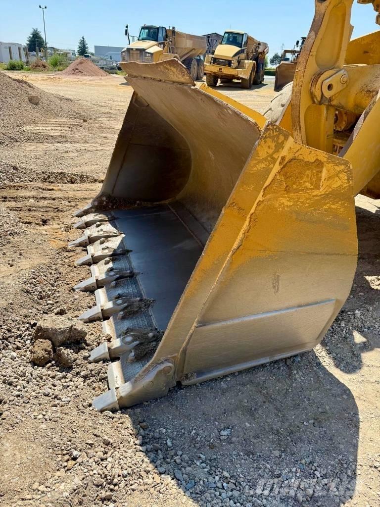 CAT 966 G ホイールローダー・タイヤショベル