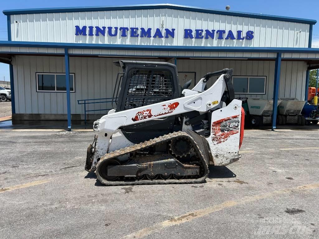 Bobcat T64 スキッドステアローダー