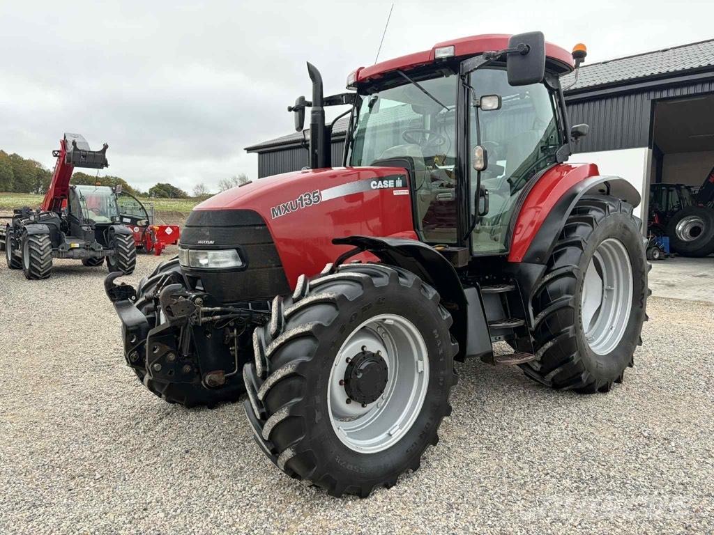 Case IH MXU 135 トラクター