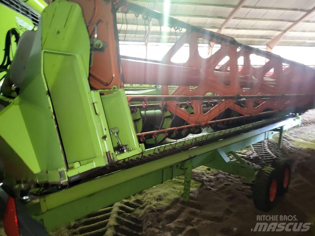 CLAAS S600 コンバイン・ハーベスター・ヘッド