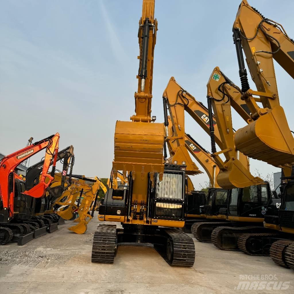 CAT 320D2 中型油圧ショベル 7ｔ-12ｔ（ユンボ・パワーショベル・バックホー）