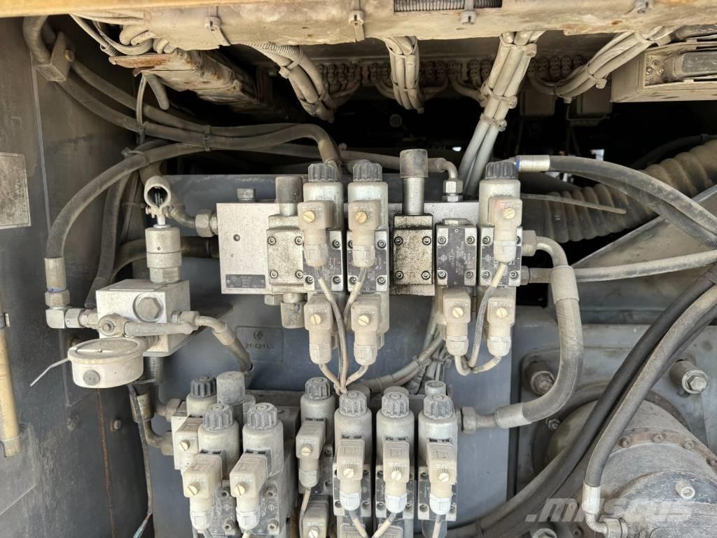 Vögele SUPER 1800-2 アスファルトフィニッシャ