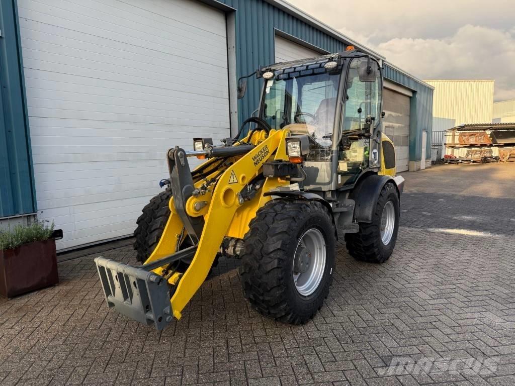 Wacker WL52 ホイールローダー・タイヤショベル