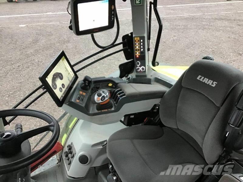 CLAAS AXION 810 トラクター
