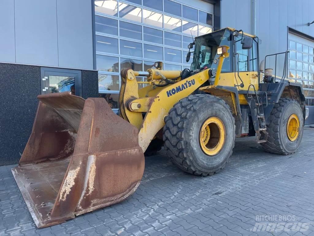 Komatsu WA480-6 ホイールローダー・タイヤショベル