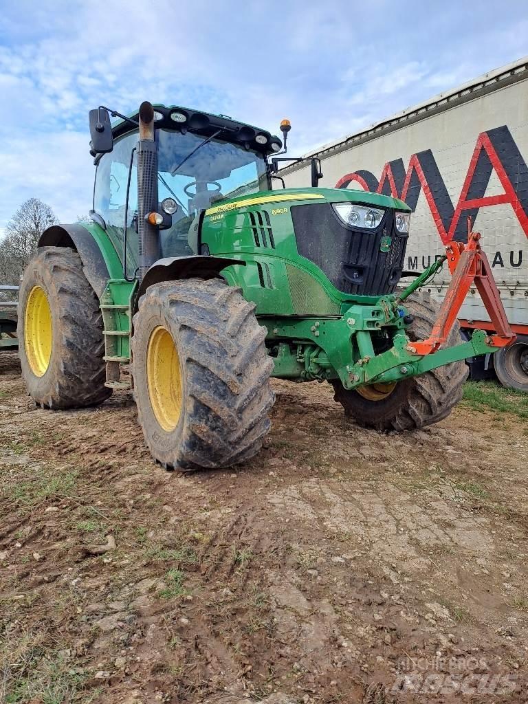 John Deere 6190R トラクター