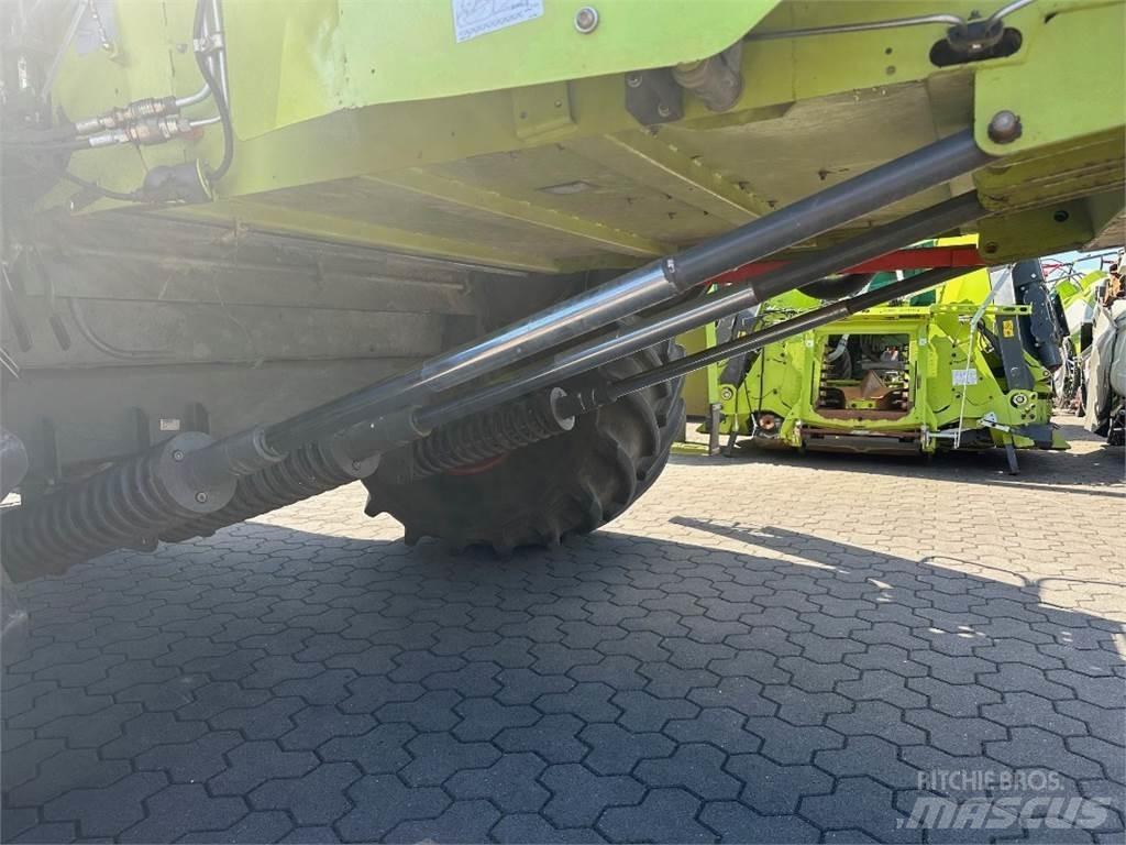 CLAAS Lexion 540 コンバイン