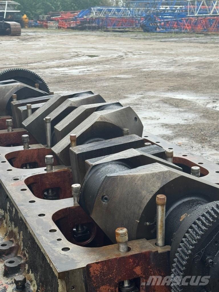 CAT mak エンジン