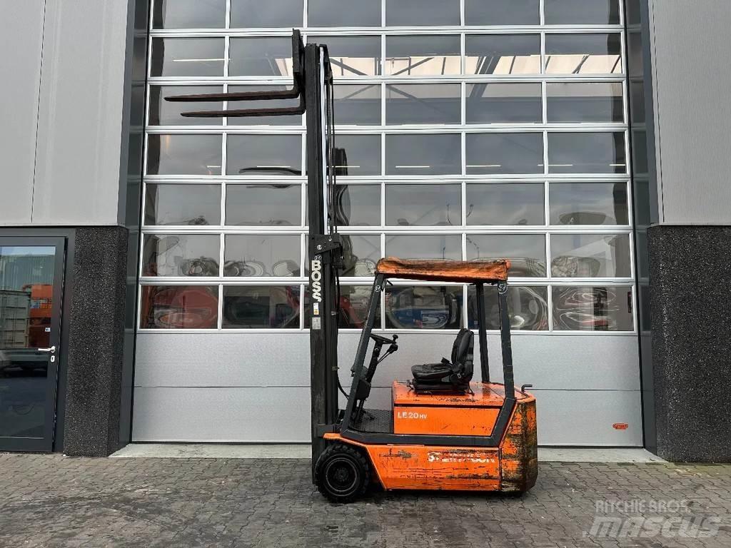 Boss LE 20 HV バッテリーフォークリフト