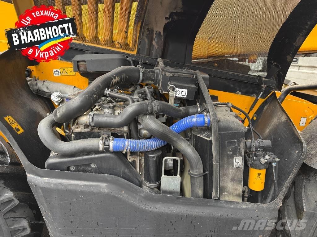 JCB 535-140 テレスコーピックハンドラー