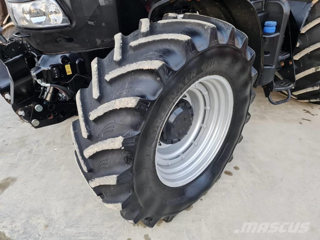 Case IH Puma 160 CVX トラクター