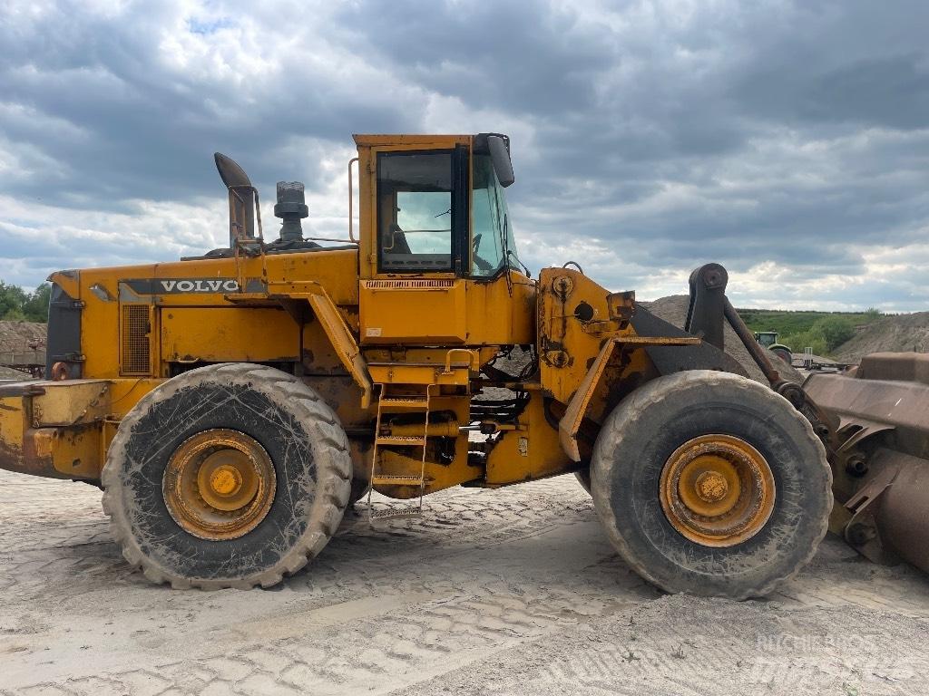 Volvo L 180 C ホイールローダー・タイヤショベル