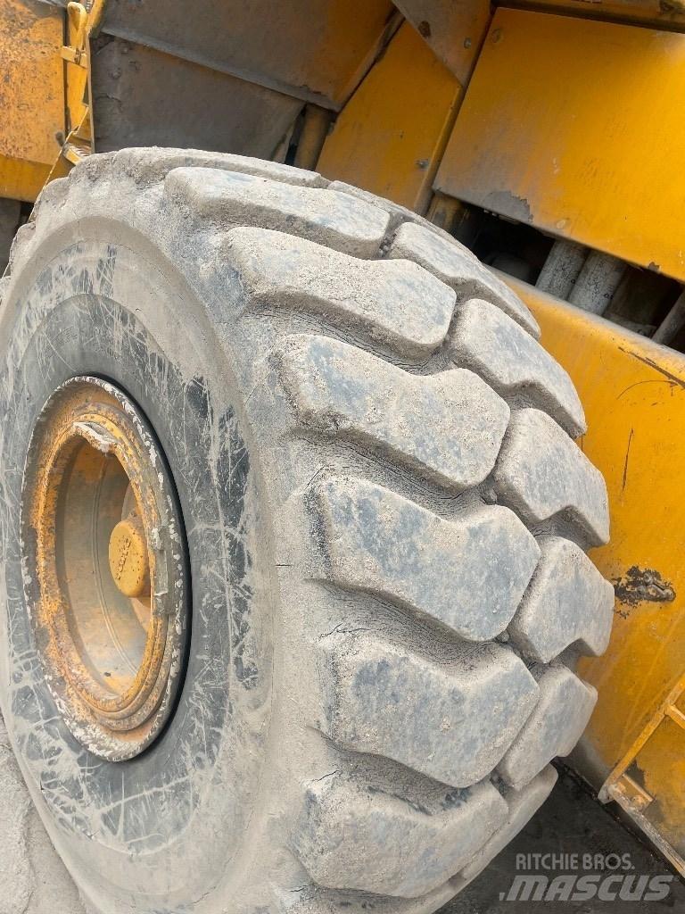 Volvo L 180 C ホイールローダー・タイヤショベル