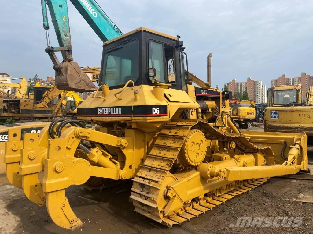 CAT D6R ブルドーザー