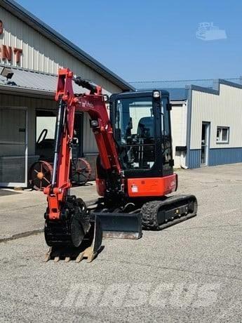 Kubota U 35-4 大型油圧ショベル12t以上（パワーショベル・ユンボ）
