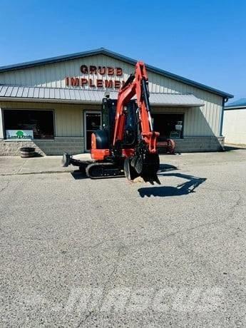 Kubota U 35-4 大型油圧ショベル12t以上（パワーショベル・ユンボ）