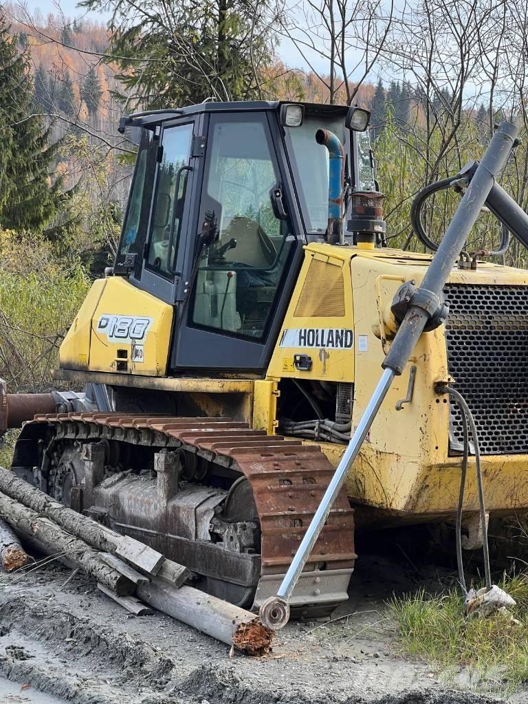 New Holland D 180 キャビン及び内装