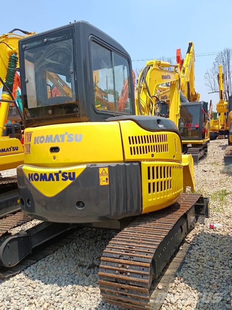 Komatsu PC 55 MR ミニ油圧ショベル 7t以下（ミニユンボ・ミニディガー）