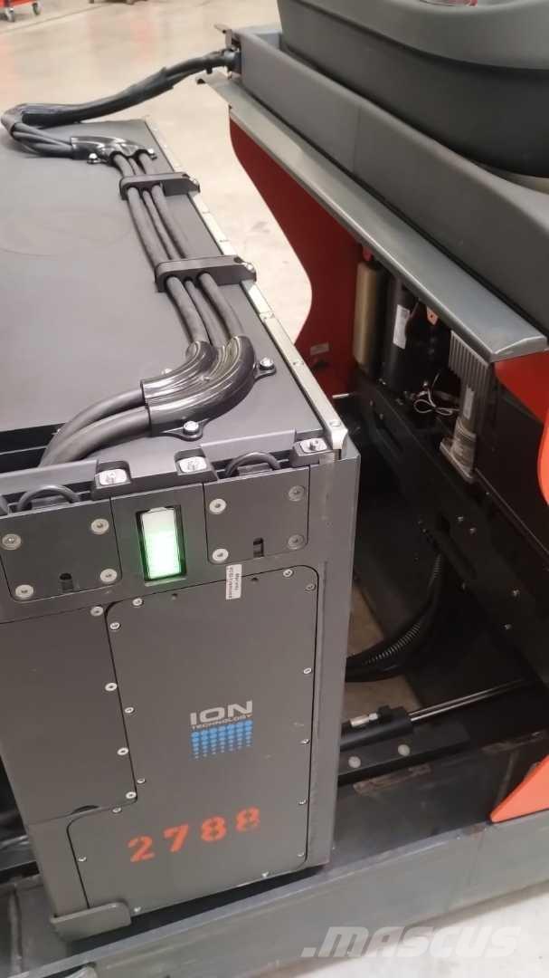 Linde R14 ION リーチフォークリフト