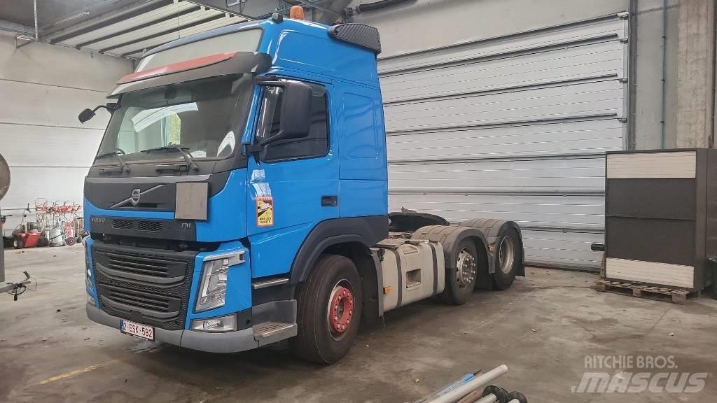 Volvo FM 12 460 中古トラクターヘッド | トレーラーヘッド