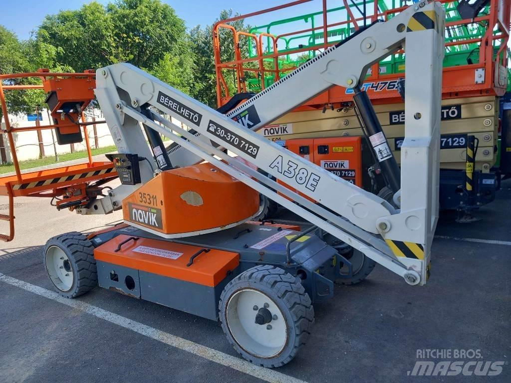 Snorkel A 38 E ブームリフト　屈伸型