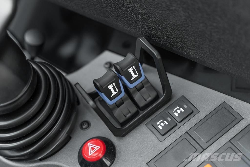 Manitou MT 1135 テレスコーピックハンドラー