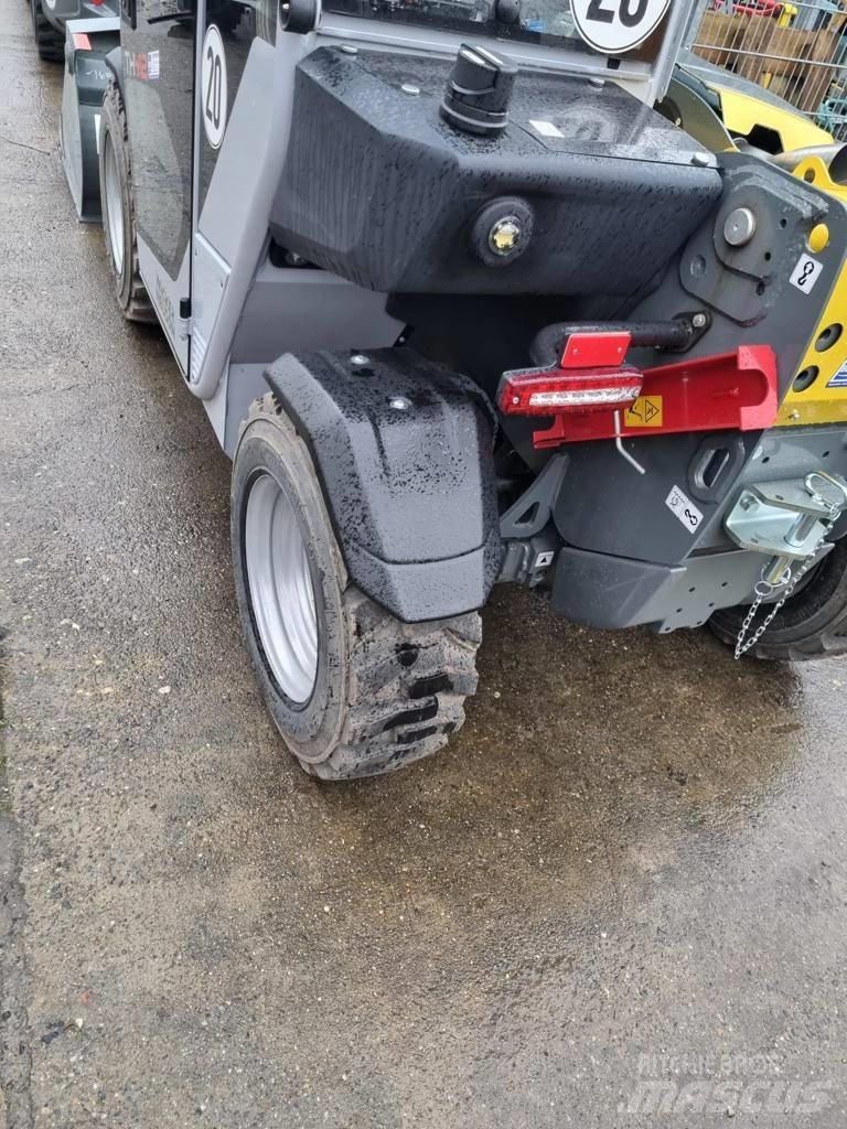 Wacker Neuson TH 412 テレスコーピックハンドラー
